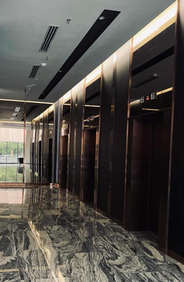 Sky Pool 4 Star Grade In I-city * Shah Alam