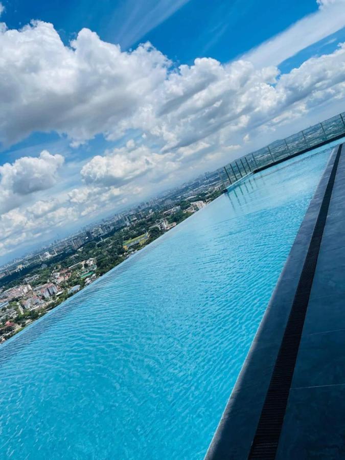 Sky Pool 4 Star Grade In I-city *